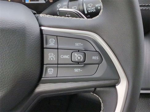 New 2025 Jeep Grand Cherokee Laredo X image 25