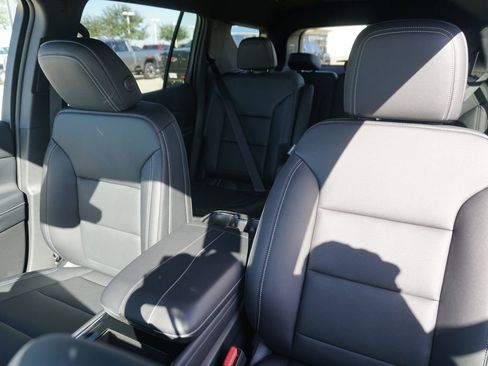 New 2026 Chevrolet Traverse LT image 22