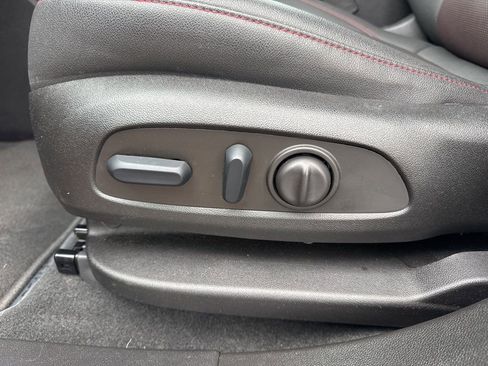 Used 2023 Chevrolet Blazer RS w/ Driver Confidence II Package image 10