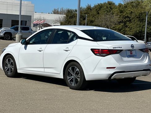 Used 2023 Nissan Sentra SV image 6