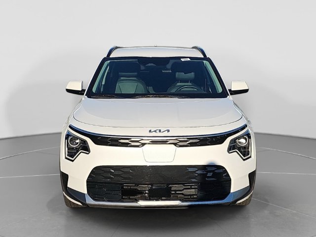 Used 2023 Kia Niro Wind w/ Wind Preserve Package FWD image 8