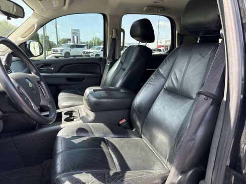 Used 2011 Chevrolet Tahoe LT AWD/4WD image 14