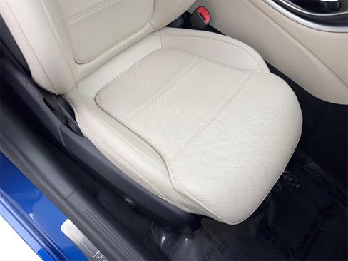 Used 2023 Mercedes-Benz C 300 C 300 NAV,CAM,PANO,HTD STS,BLI image 45