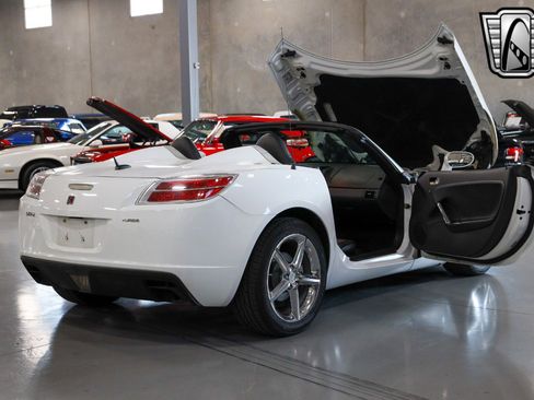 Used 2008 Saturn Sky Red Line image 13