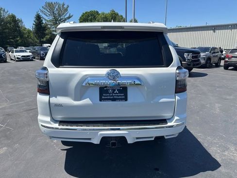 Used 2023 Toyota 4Runner Limited AWD/4WD image 4
