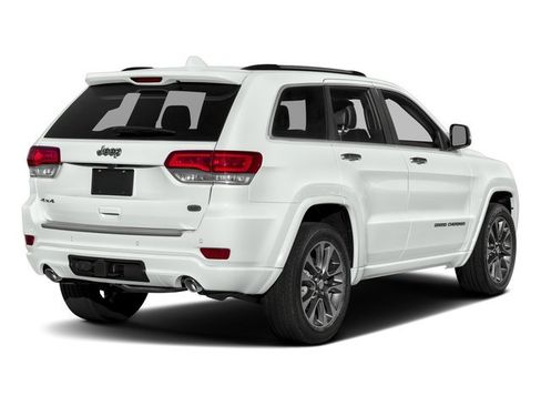 Used 2017 Jeep Grand Cherokee Overland w/ Jeep Active Safety Group AWD/4WD image 3