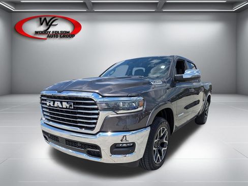 Used 2026 RAM 1500 Laramie AWD/4WD image 8
