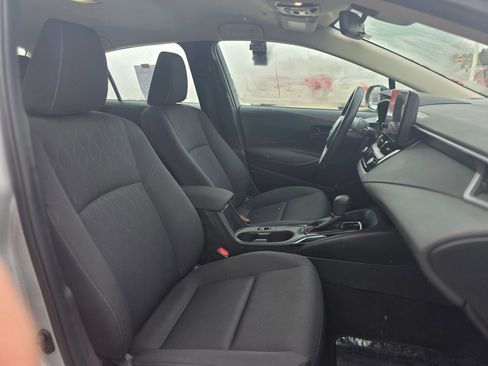 Used 2024 Toyota Corolla LE image 7