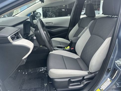 Used 2024 Toyota Corolla LE FWD image 30