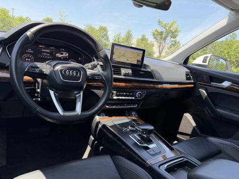 Used 2018 Audi Q5 2.0T Premium Plus w/ Premium Plus Package AWD/4WD image 21