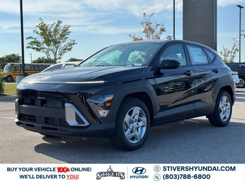 New 2026 Hyundai Kona SE image 9