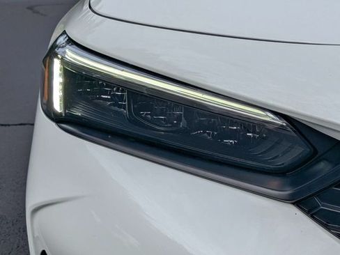 Used 2025 Honda Civic Sport image 9
