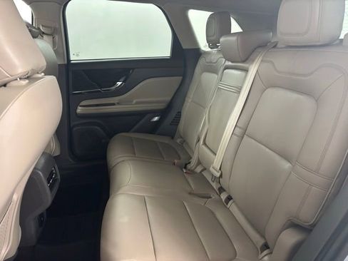 Used 2022 Lincoln Corsair FWD image 12