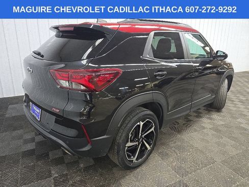 Used 2022 Chevrolet TrailBlazer RS w/ Technology Package AWD/4WD image 10