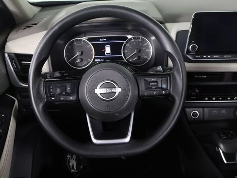Used 2023 Nissan Rogue SV AWD/4WD image 34