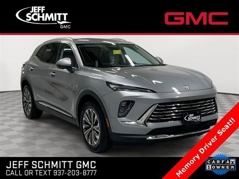 Certified 2025 Buick Envision Preferred image 1