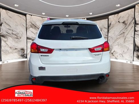 Used 2017 Mitsubishi Outlander Sport SE FWD image 6