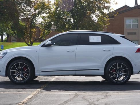 Used 2023 Audi Q8 Premium Plus w/ Premium Plus Package AWD/4WD image 2