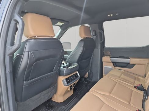 Used 2022 Ford F150 Lariat w/ Max Trailer Tow Package AWD/4WD image 19