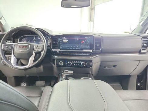 Used 2023 GMC Sierra 1500 SLT w/ SLT Premium Package image 27