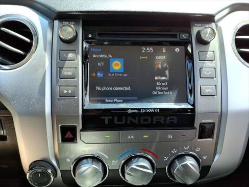 Used 2014 Toyota Tundra SR5 w/ SR5 Upgrade Package AWD/4WD image 15