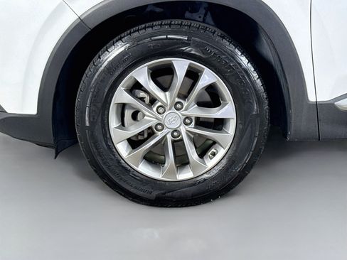 Used 2020 Hyundai Santa Fe SEL FWD image 38
