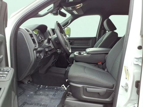 New 2026 RAM 2500 Tradesman AWD/4WD image 11