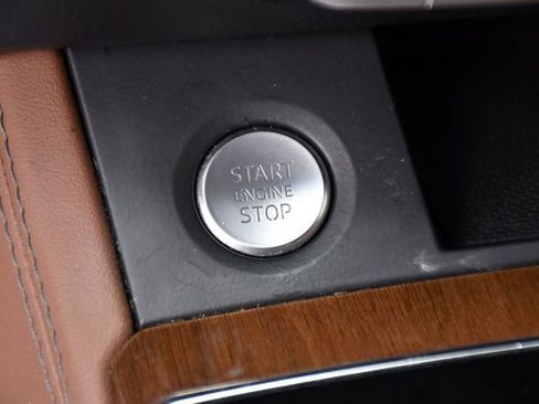 Used 2021 Audi Q5 e Prestige w/ Prestige Package image 14