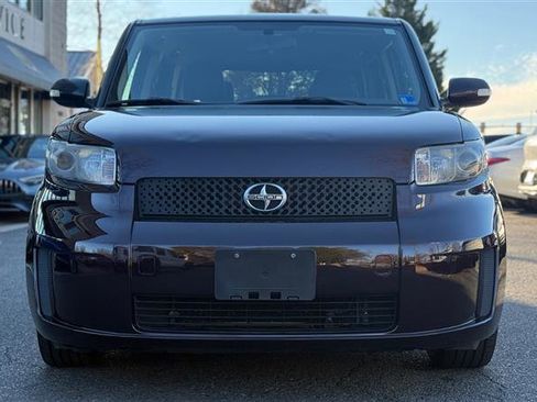 Used 2010 Scion xB image 7