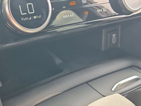 New 2026 Land Rover Discovery Dynamic SE AWD/4WD image 29