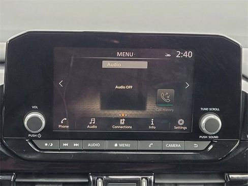 Used 2022 Nissan Pathfinder SV w/ SV Premium Package image 24