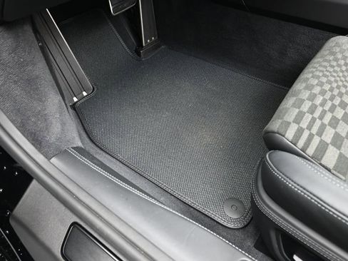 Certified 2026 Porsche 911 GTS RWD image 16
