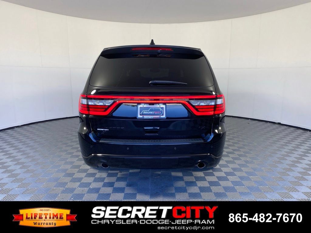 Used 2022 Dodge Durango R/T w/ Blacktop Package AWD/4WD image 6