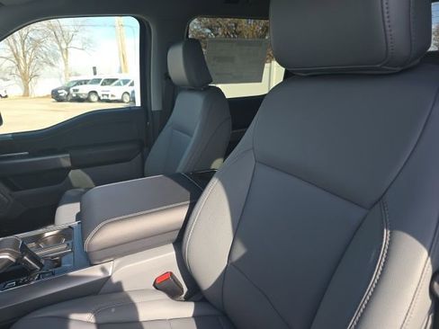 New 2025 Ford F150 Lightning Flash AWD/4WD image 16