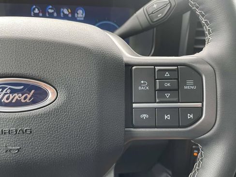 New 2026 Ford F250 Lariat w/ Black Appearance Package AWD/4WD image 19