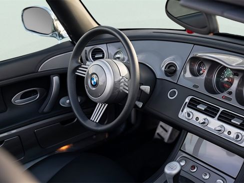 Used 2001 BMW Z8 image 39