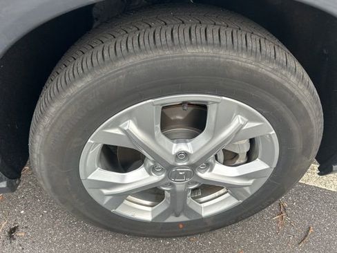 Used 2025 Honda HR-V LX image 12