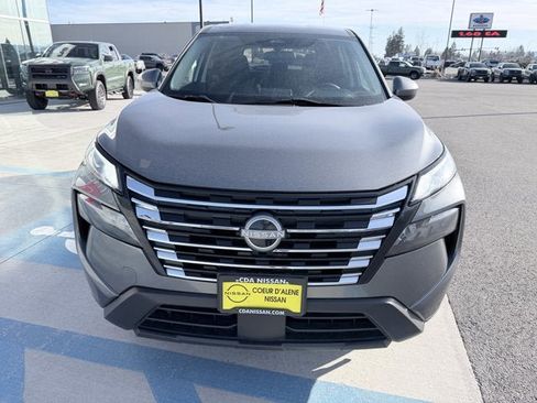 Certified 2024 Nissan Rogue SV image 7