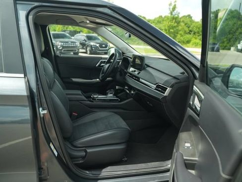 Used 2025 Mitsubishi Outlander SE FWD image 20