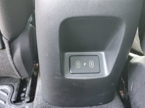Used 2024 Hyundai Elantra SEL FWD image 14