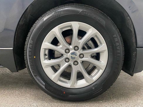 Used 2018 Chevrolet Equinox LS image 19