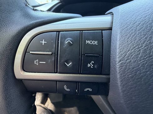 Used 2022 Lexus RX 450h AWD w/ Premium Package image 19