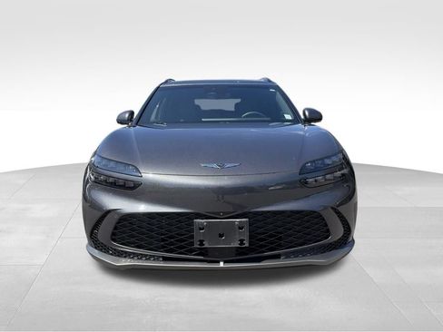 Used 2023 Genesis GV60 Advanced AWD/4WD image 11