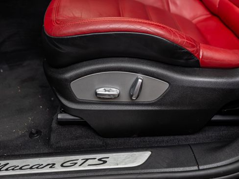 Used 2017 Porsche Macan GTS image 59