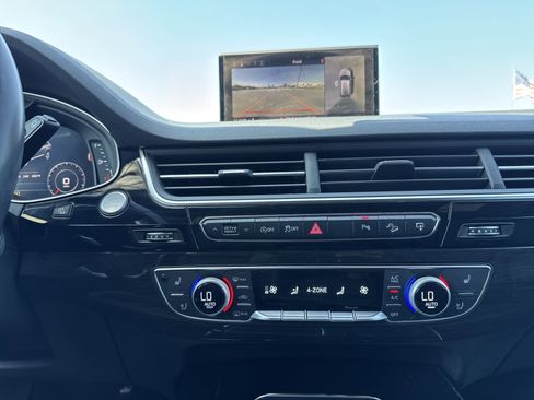 Used 2017 Audi Q7 3.0T Prestige AWD/4WD image 29