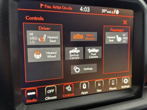 Used 2020 Jeep Gladiator Rubicon w/ Advanced Safety Group image 29