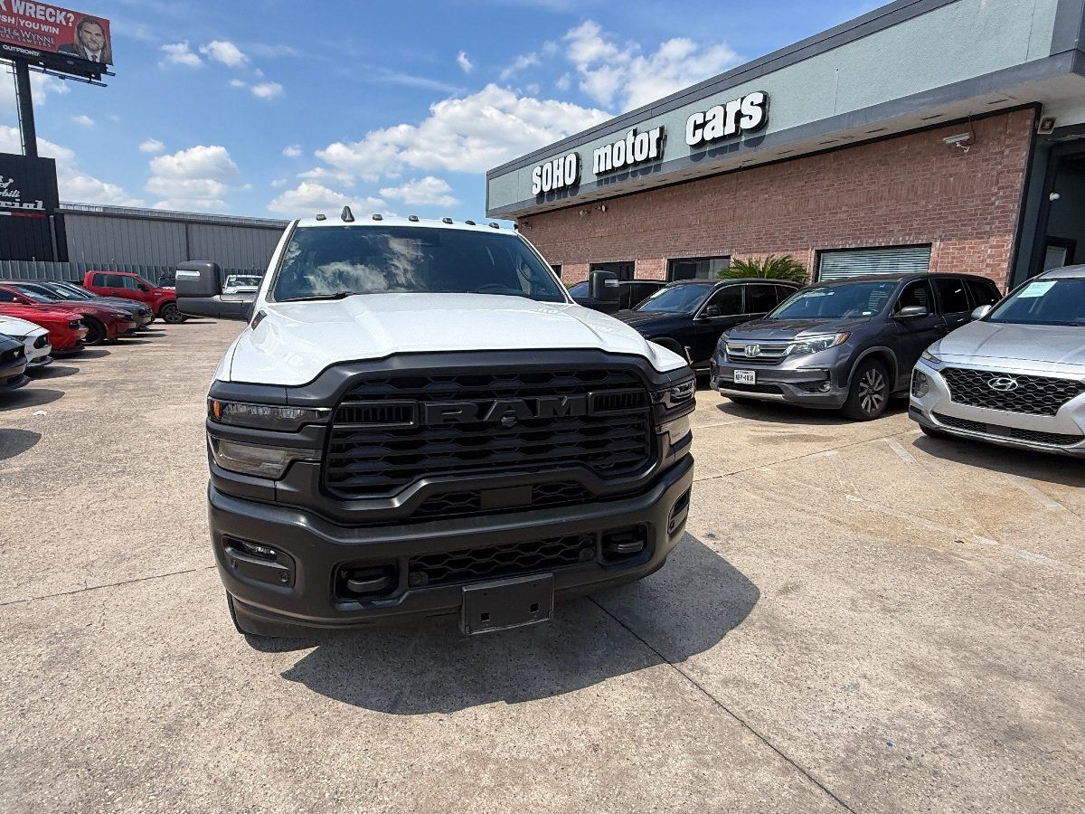 Used 2026 RAM 3500 Tradesman AWD/4WD image 8