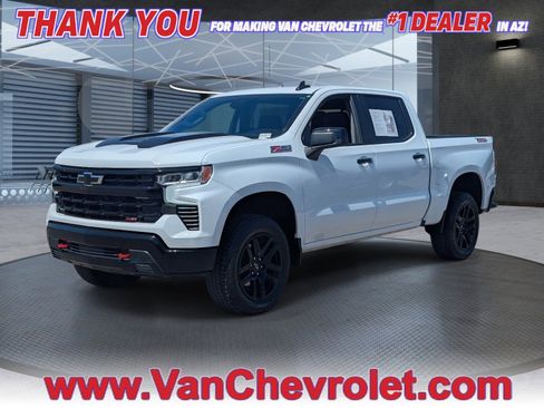 Used 2026 Chevrolet Silverado 1500 LT Trail Boss w/ Convenience Package II image 1