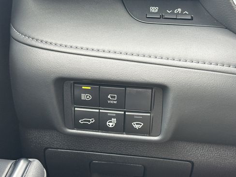 Used 2022 Toyota Highlander Platinum image 15