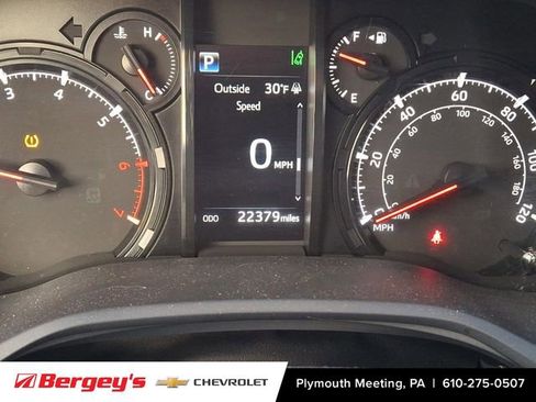 Used 2024 Toyota 4Runner SR5 image 22